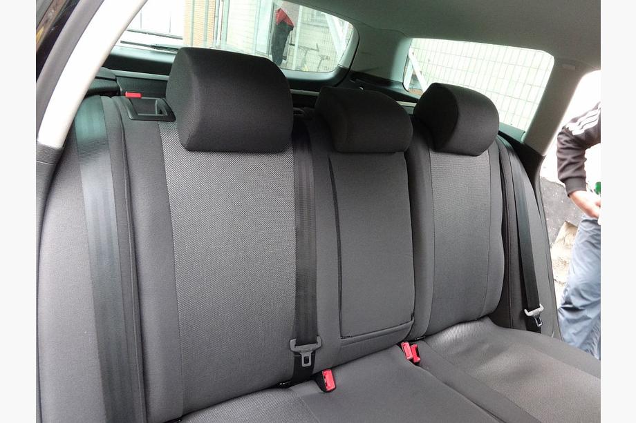 Volkswagen Passat B6 2006-2012 Car Seat Covers (Fabric, Classik) Photo 6