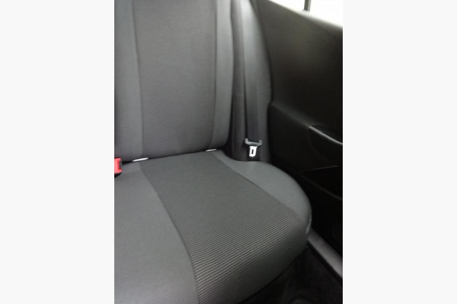 Volkswagen Passat B6 2006-2012 Car Seat Covers (Fabric, Classik) Photo 16
