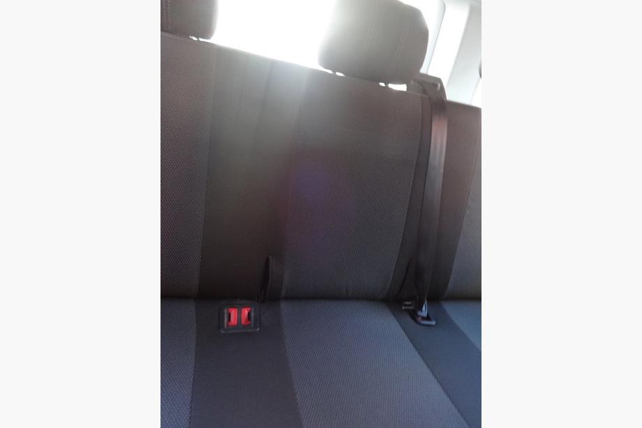 Volkswagen T5 Caravelle 2004-2010 Car Seat Covers (Eco Leather and Fabric, Premium) Front seats (2↗1) Photo 8