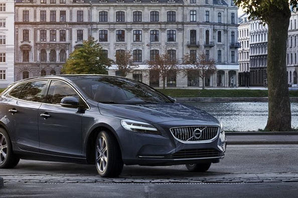 The five-door hatchback Volvo V40