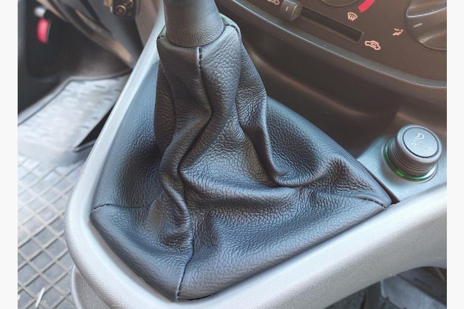 Fiat Doblo I 2001-2005 Gear Shift Boot Leather Image
