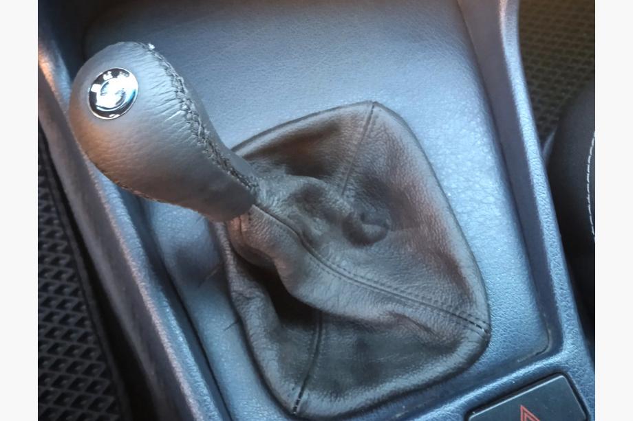 BMW 3 Series E36 1990-2000 Gear Shift Knob (Leather) Image