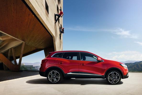 Overview of the crossover Renault Kadjar Photo 4