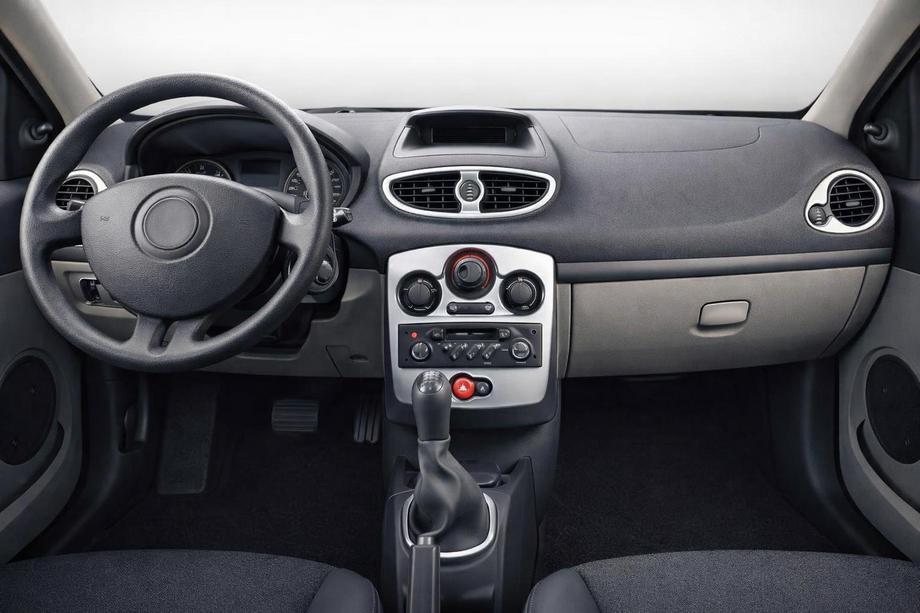 Renault Clio III 2005-2012 Dashboard Trim Covers 2008-2012 Image