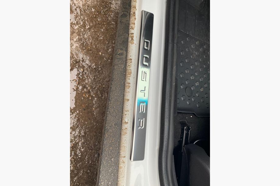 Dacia Duster 2008-2018 Door Sill Protectors OmsaLine (4 pcs, Stainless Steel) Photo 2