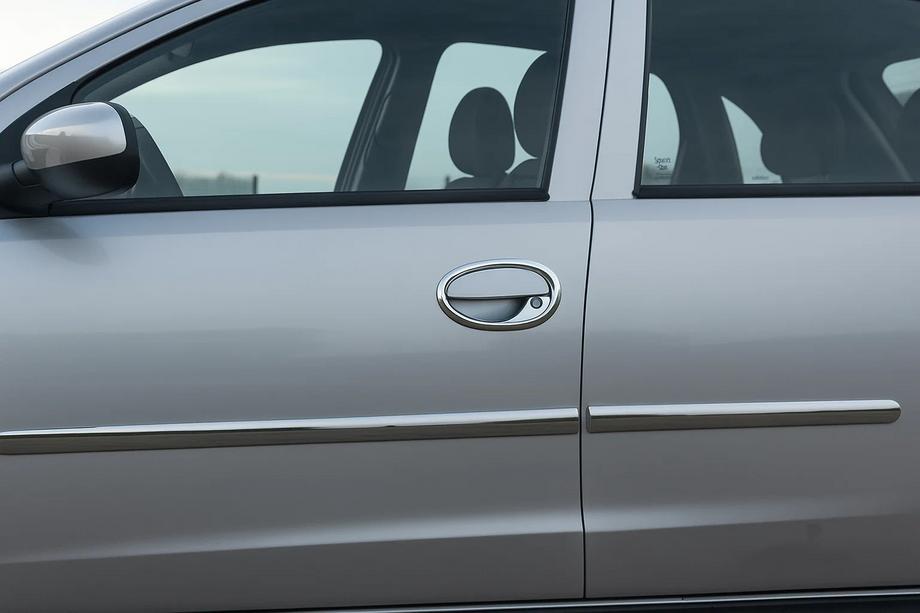 Opel Corsa C 2000-2006 Chrome Door Handle Covers (4 pcs, Stainless Steel) Image