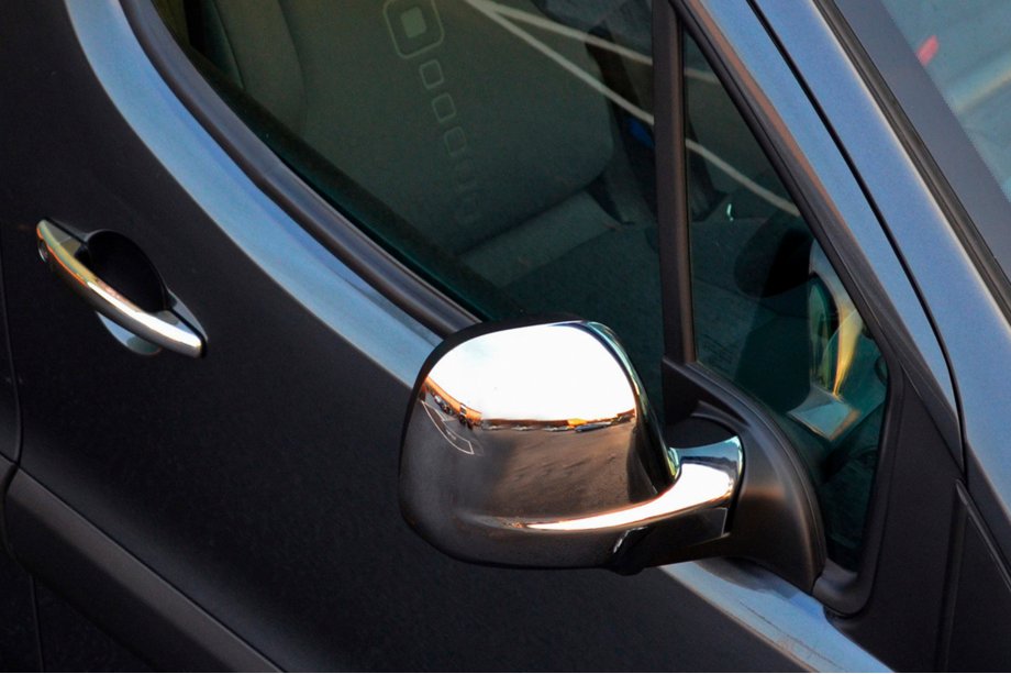 Citroen Jumpy/Dispatch 2017- Mirror Covers (2 pcs, plastic) OmsaLine Photo 4