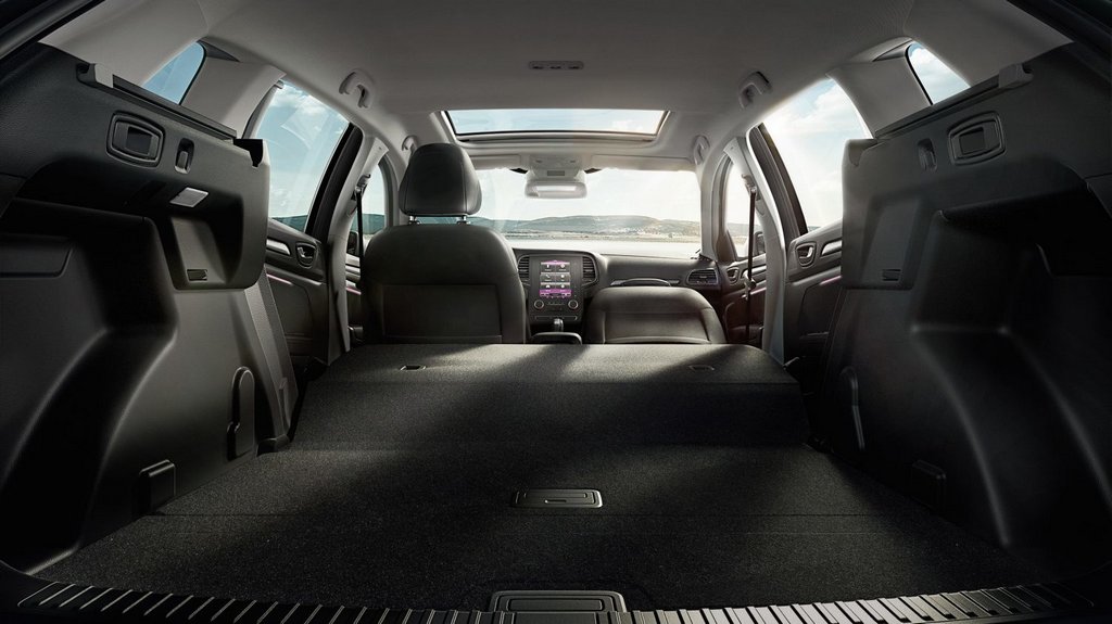 Overview of the versatile Renault Megane Estate