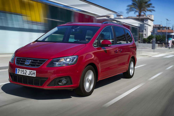 Overview of the minivan Seat Alhambra Photo 8