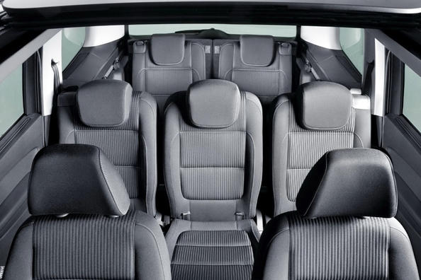 Overview of the minivan Seat Alhambra Photo 4