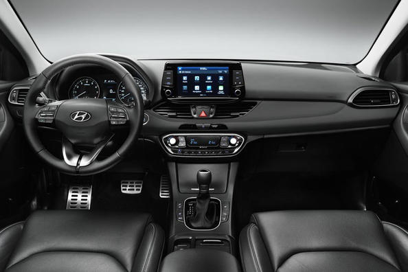 Universal Hyundai i30 Wagon third generation Photo 4