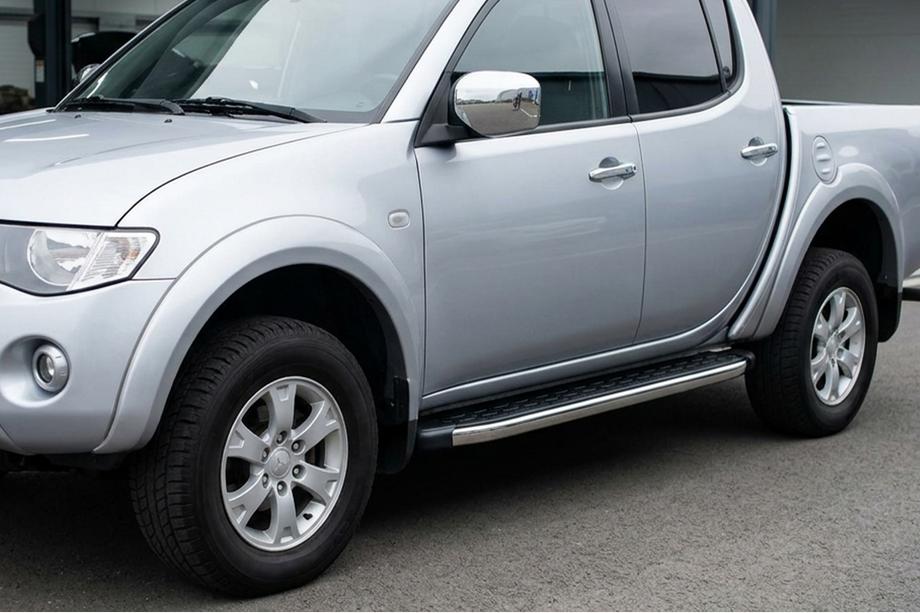 Fiat Fullback 2016- Side Steps BlackLine (2 pcs, Aluminum) Image