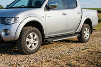 Fiat Fullback 2016- Side Steps Maya V1 (2 pcs, Aluminum) photo 1