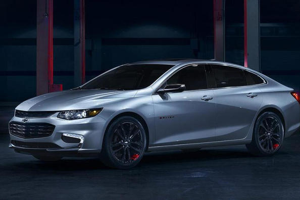 Review of the Chevrolet Malibu sedan ninth generation Photo 4