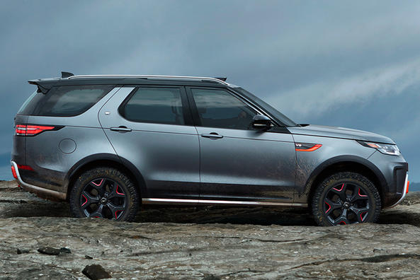 Overview of the SUV Land Rover Discovery SVX version Photo 2