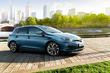 Review of Toyota Auris hatchback photo 1