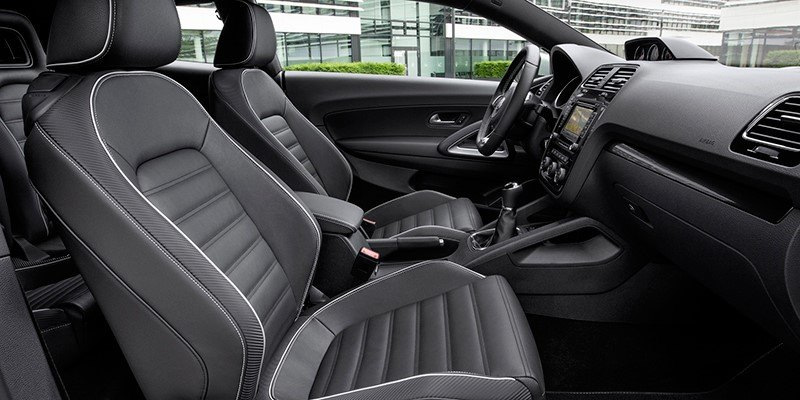 Review three-door hatchback Volkswagen Scirocco