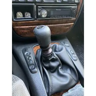 Gear Shift Knob (Leather) photo 3