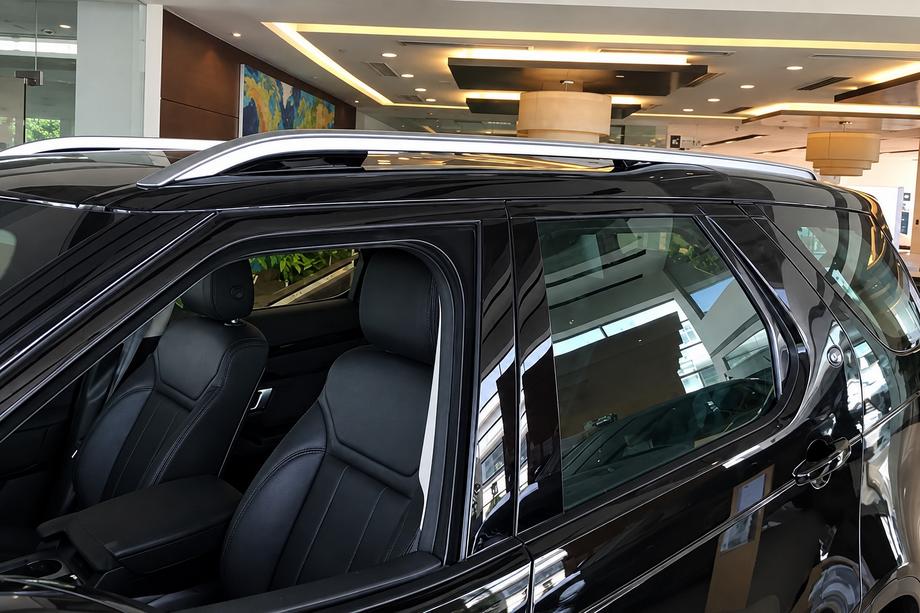 Land Rover Discovery V 2017- OEM Roof Rails (2 pcs) Black Photo 2