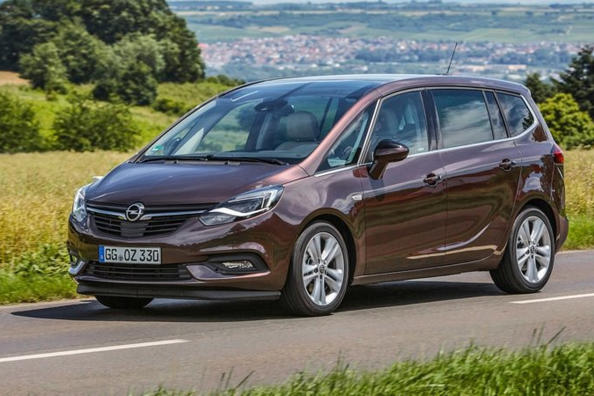 Updated compact MPV Opel Zafira