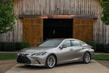 Sedan seventh-generation Lexus ES photo 2