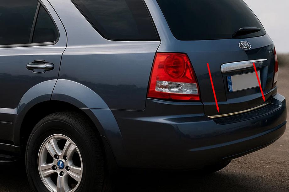 Kia Sorento I BL 2002-2009 Trunk Trim Stainless Steel Image