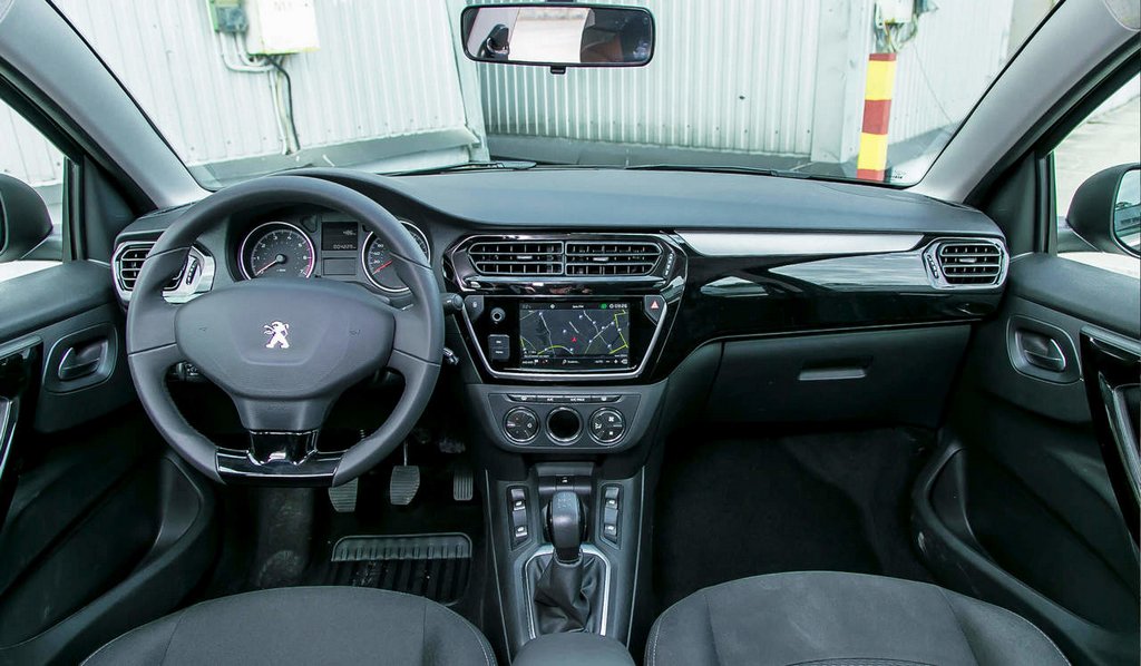 Review of the updated sedan Peugeot 301