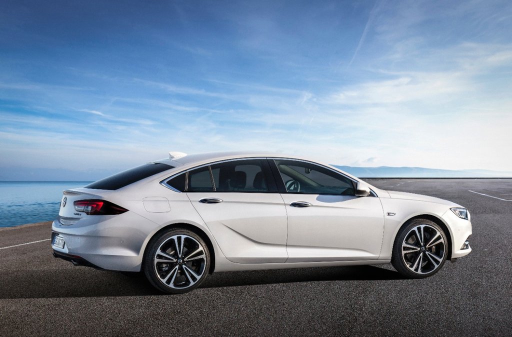 Overview of Opel Insignia liftback
