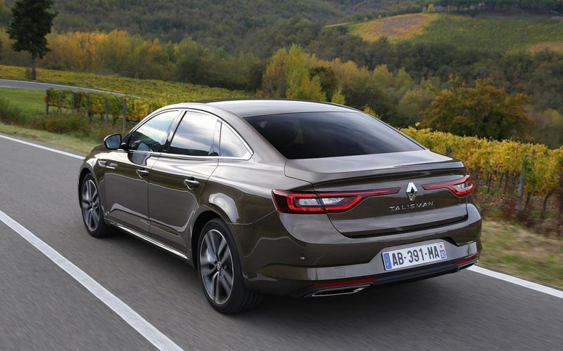 Review of the sedan Renault Talisman