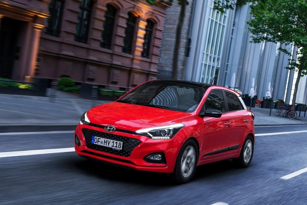 Updated five-door hatchback Hyundai i20