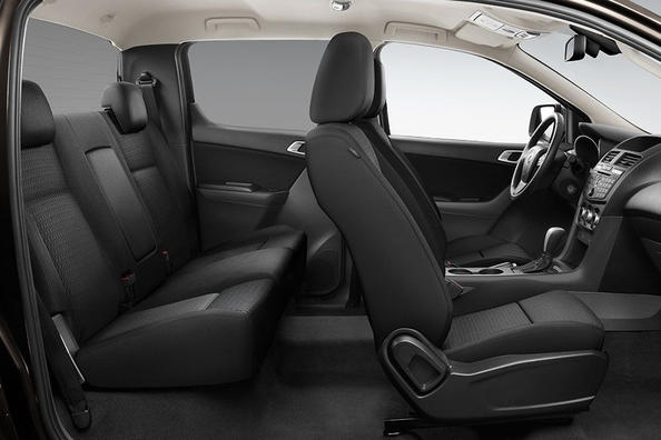 Review of Mazda pickup truck BT-50 Photo 5