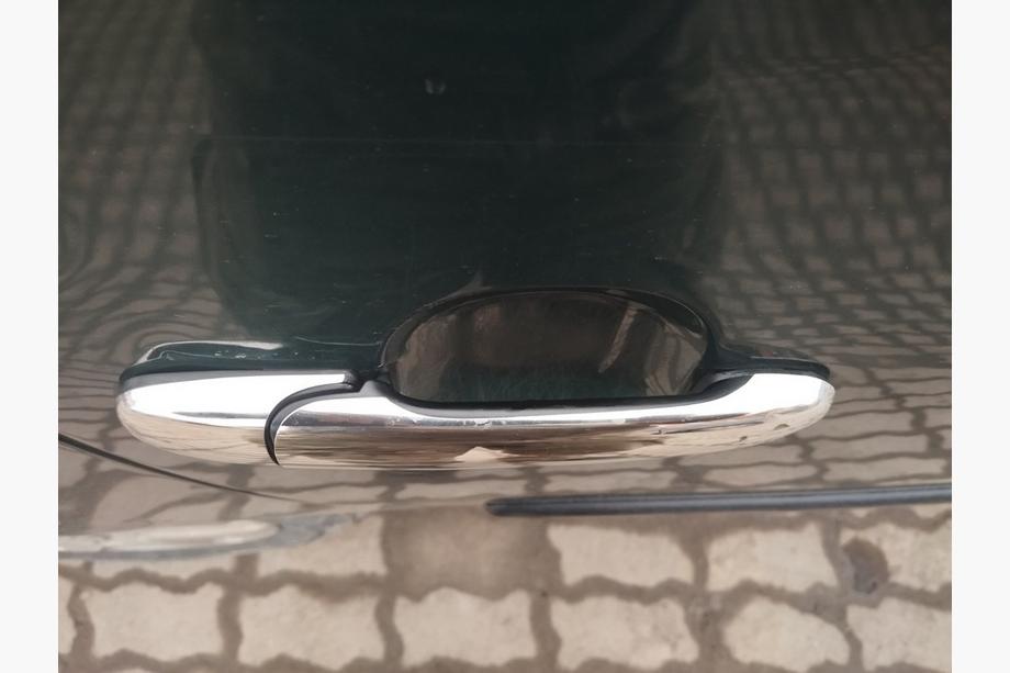 Ford Galaxy 1995-2006 Chrome Door Handle Covers (4 pcs, Stainless Steel) Image