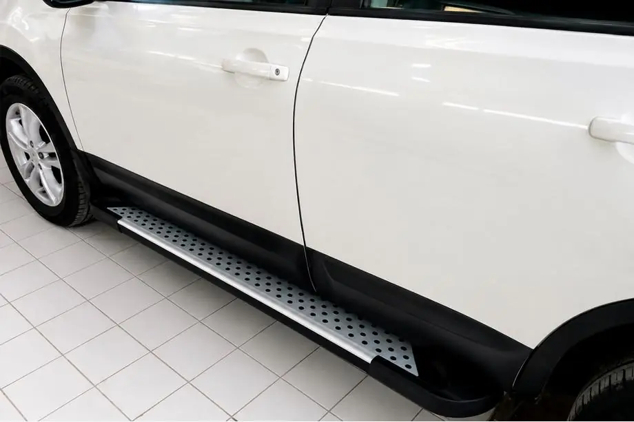 Nissan Qashqai 2010-2014 Side Steps Allmond Grey (2 pcs, Aluminum) Image