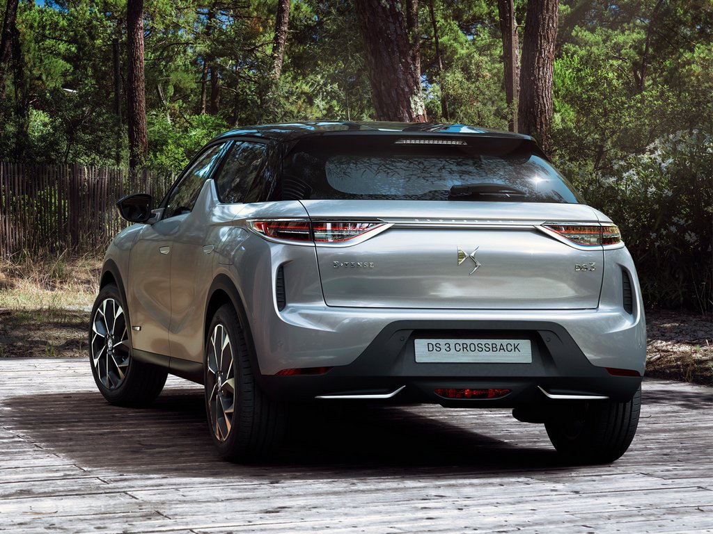 The new premium crossover DS 3 Crossback