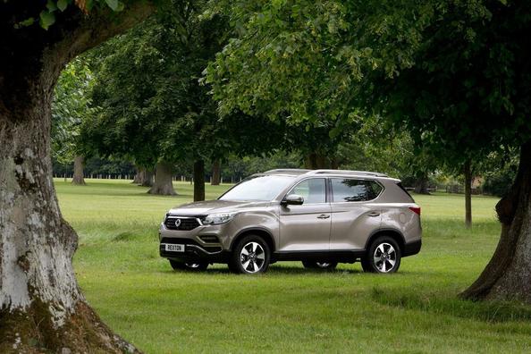 Browse SsangYong Rexton third generation Photo 1