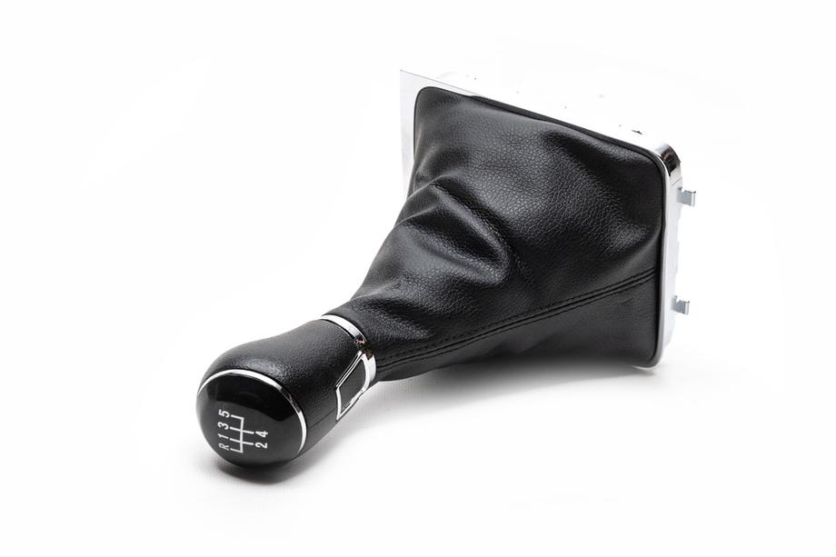 Volkswagen Passat B7 2012-2015 Gear shift knob with boot (5-speed) Photo 3