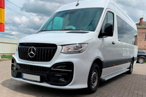 Mercedes Sprinter W907/W910 2018- Side Steps Maya V2 (2 pcs, Aluminum) photo 4