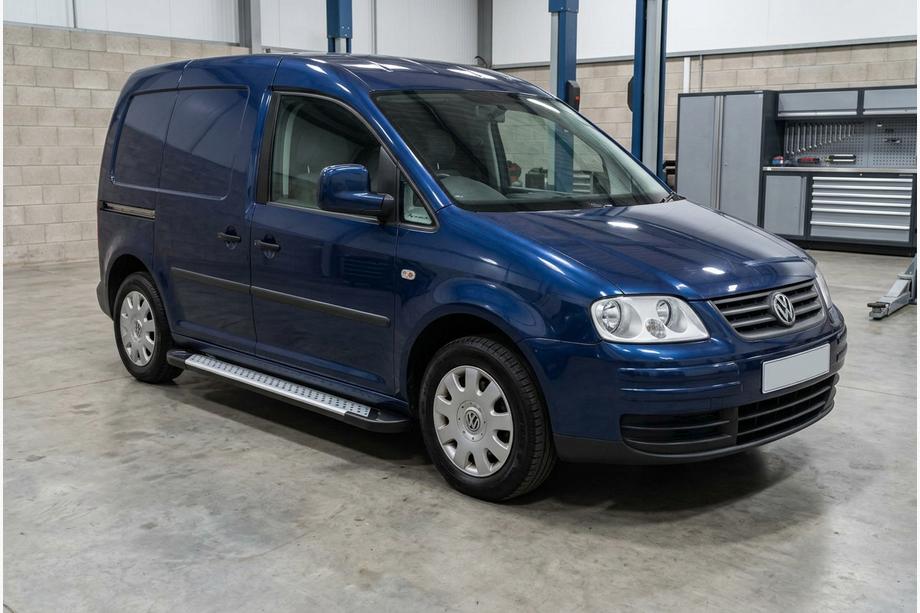 Volkswagen Caddy 2004-2010 Side Steps Allmond Grey (2 pcs, Aluminum) Image