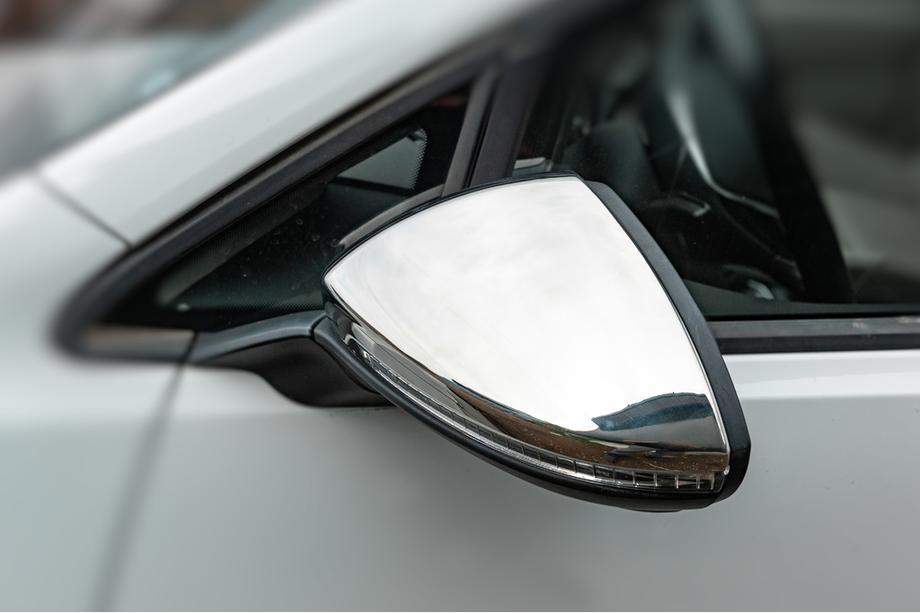 Volkswagen Golf 7/E-Golf 2012-2020 Mirror Covers (2 pcs, Stainless Steel) Photo 2