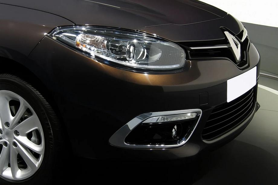Renault Fluence 2009-2016 Fog Light Trims (2013↗, 2 pcs, stainless steel) Image