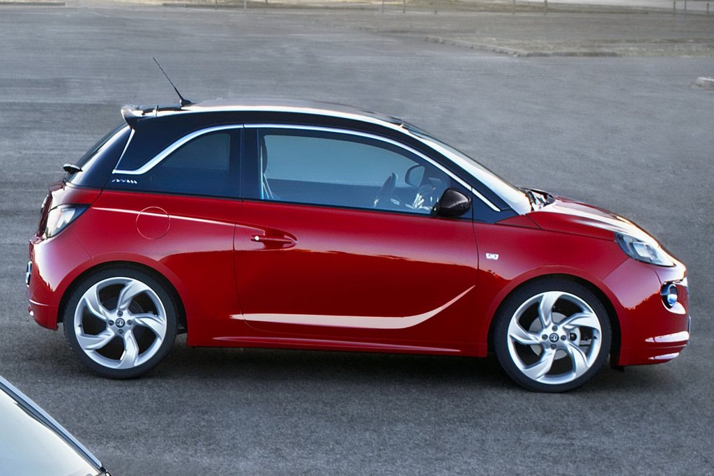 Overview subcompact hatchback Opel Adam
