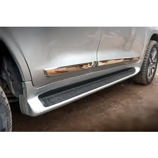 Set of Door Moldings (2016-2021)