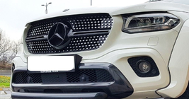 Mercedes X class 2017-2020 Front Grille Diamond photo 3