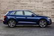 Overview of crossover Audi Q5 second generation photo 3