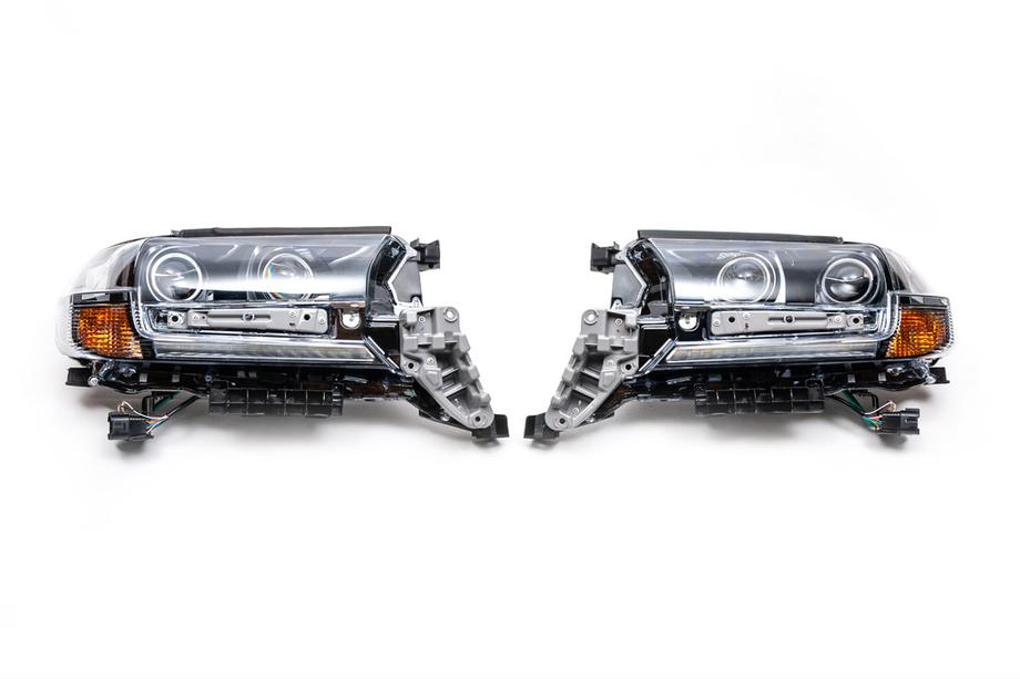 Toyota Land Cruiser 200 2007-2021 Front Headlights 2016+ (Executive) Photo 11