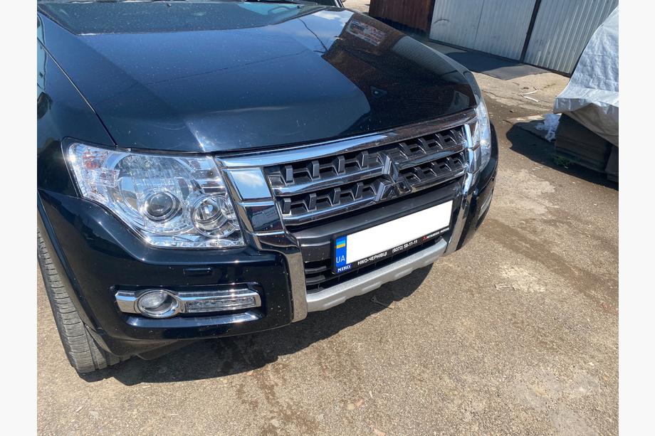 Mitsubishi Pajero Wagon IV 2006-2021 Facelift Kit (Front Bumper) Photo 3