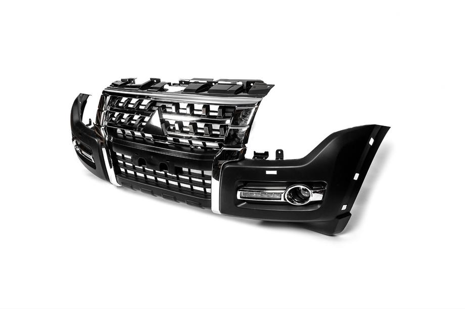 Mitsubishi Pajero Wagon IV 2006-2021 Facelift Kit (Front Bumper) Photo 15