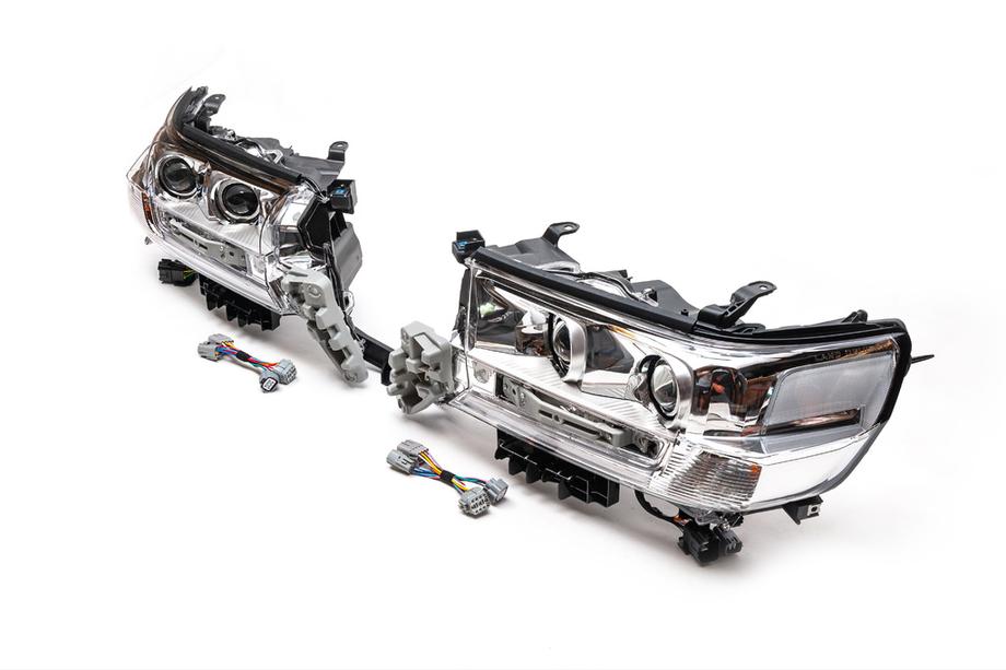 Toyota Land Cruiser 200 2007-2021 Front Headlights 2016+ (Standard) Photo 5