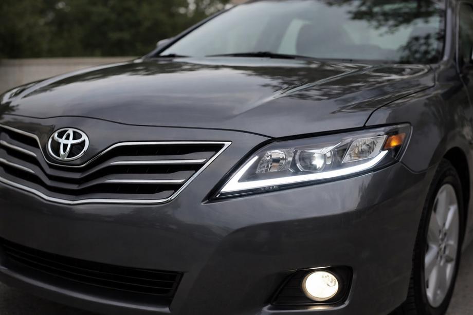 Toyota Camry 2006-2011 LED Headlights (Facelift, Set of 2) Photo 2