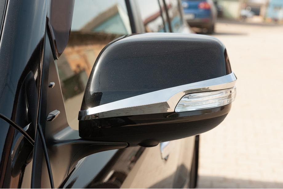 Toyota Land Cruiser Prado 150 2009-2023 Mirror covers (2 pcs, chrome) Photo 8